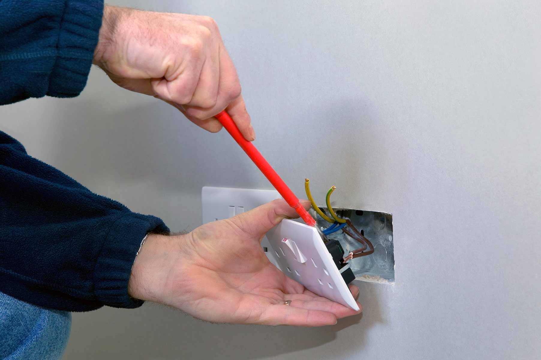 Our electricians can install plug sockets for domestic and commercial proeprties in North Woolwich and the local area. 